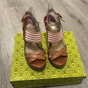 Gianni Bini wedges